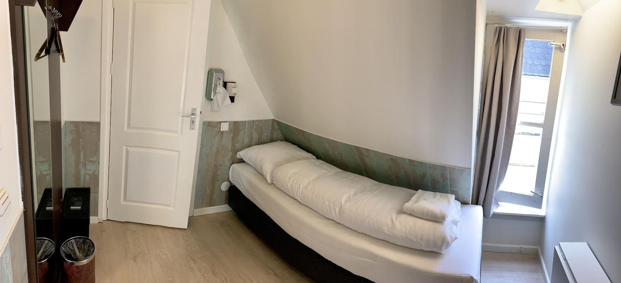 Hotel Damrak Inn Amsterdam Exterior photo