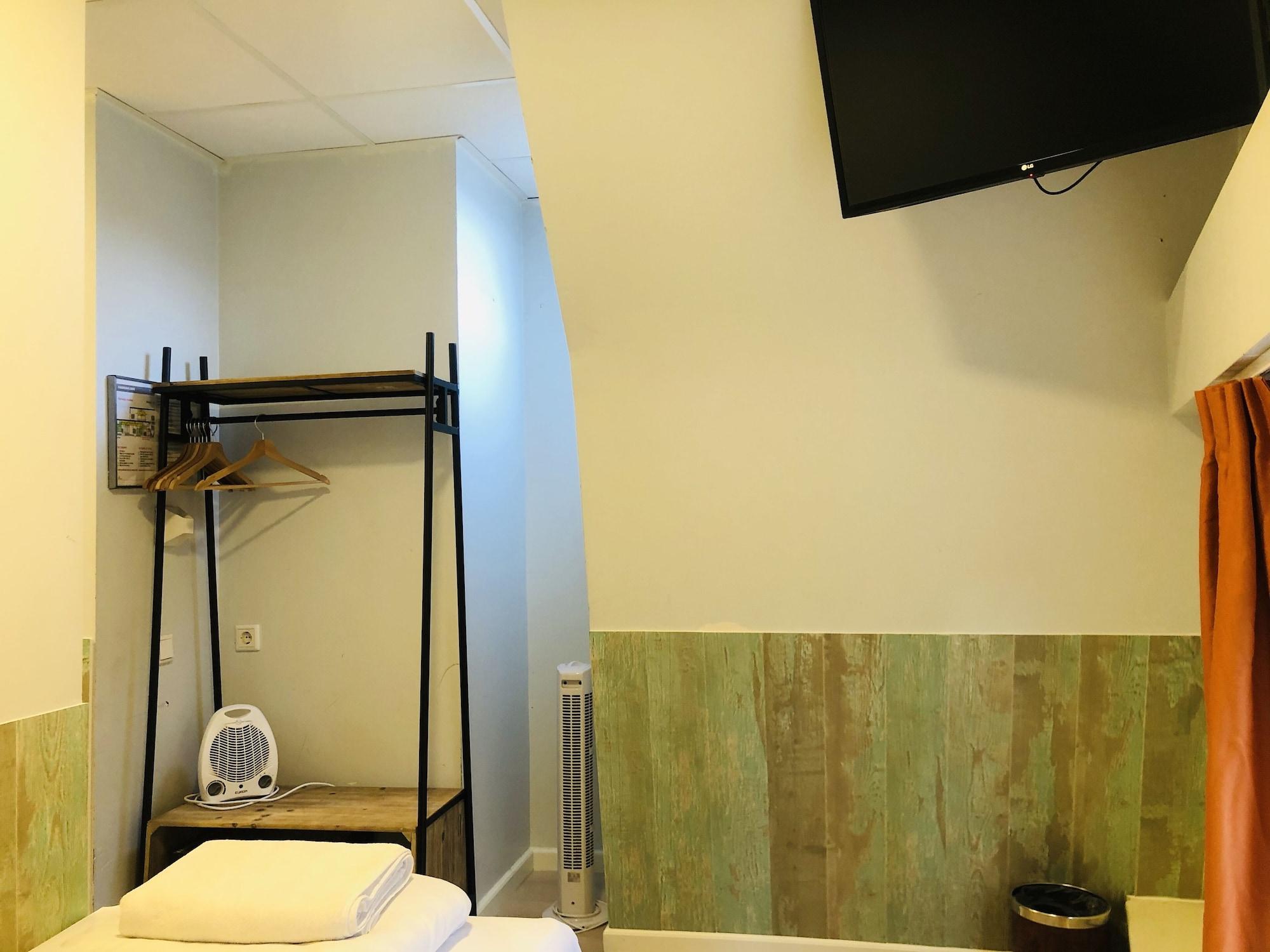 Hotel Damrak Inn Amsterdam Exterior photo