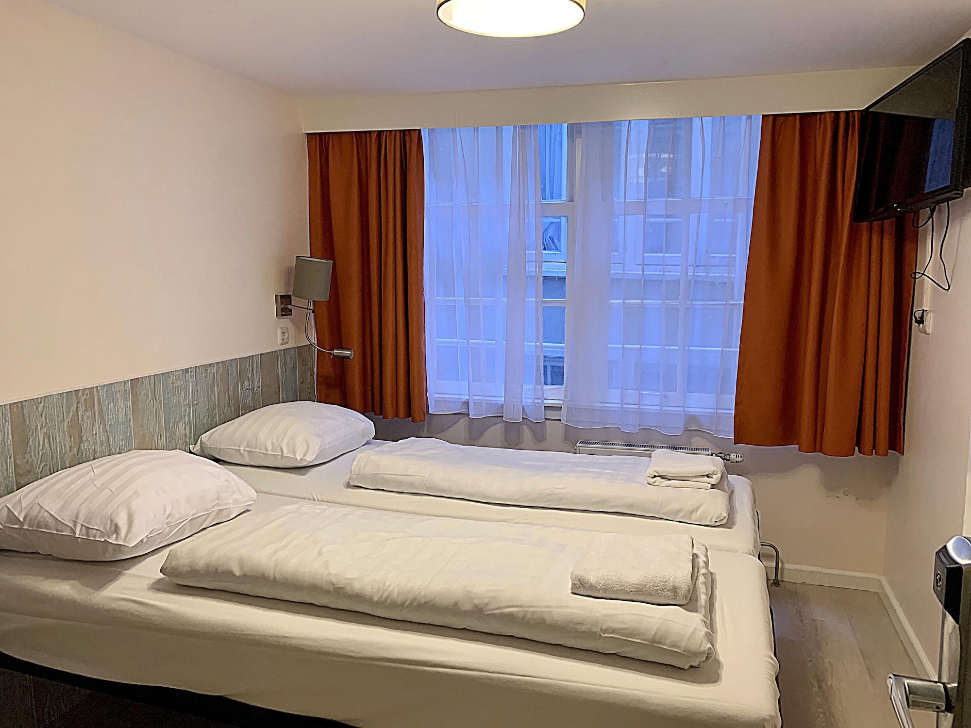 Hotel Damrak Inn Amsterdam Exterior photo