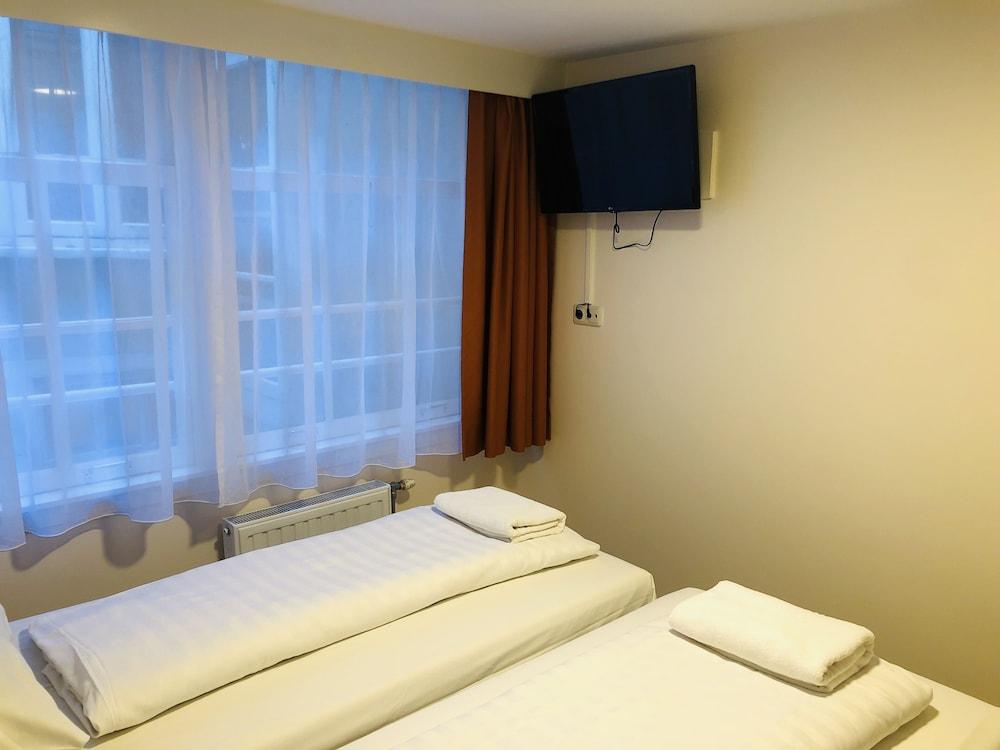 Hotel Damrak Inn Amsterdam Exterior photo