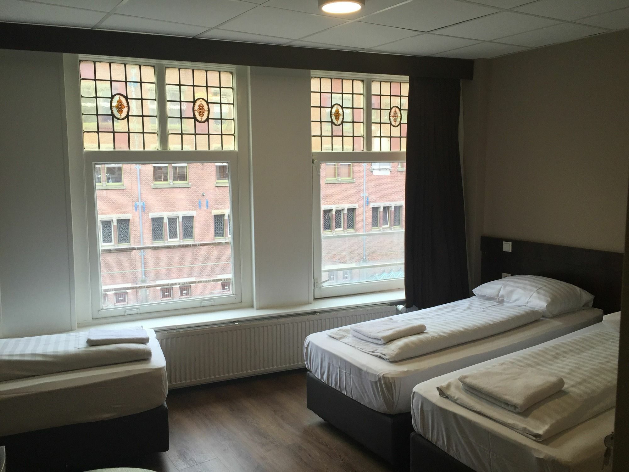 Hotel Damrak Inn Amsterdam Exterior photo